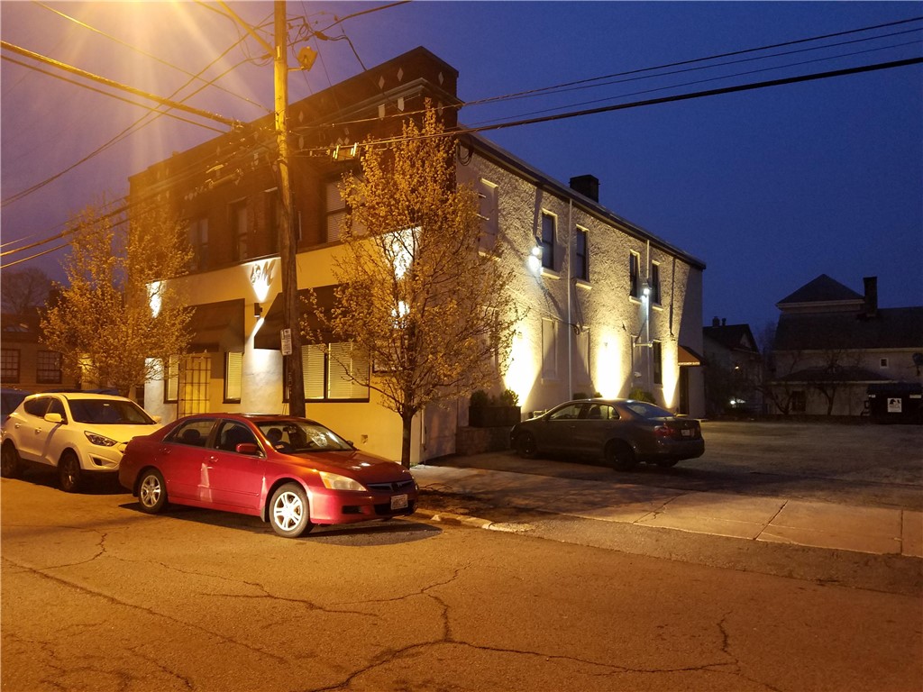 69 Montgomery Street