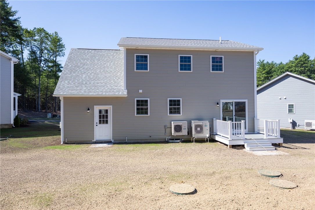 4 BOYD BROOK Circle 4