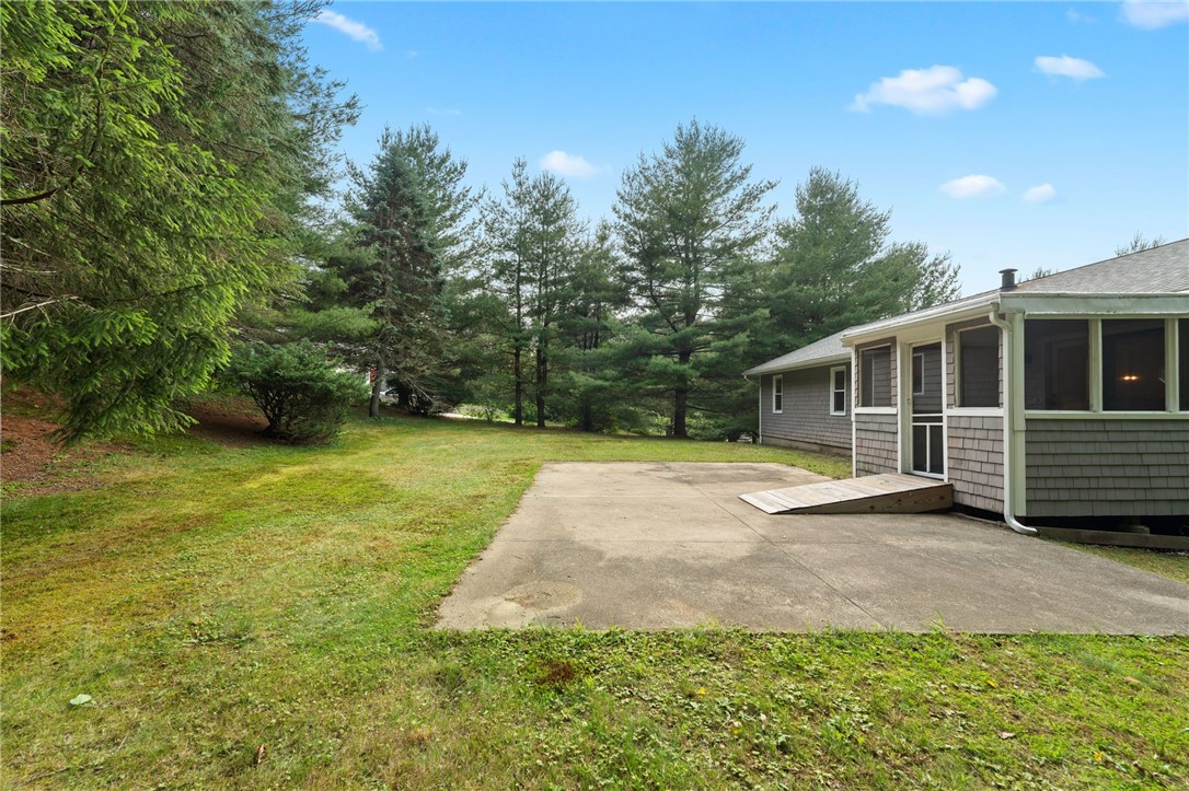 Johnston, Rhode Island 02919, United States, 4 Bedrooms Bedrooms, ,3 BathroomsBathrooms,Residential,Active,179083