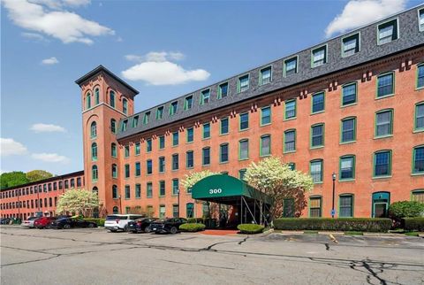 300 Front Street 409 Pawtucket RI 02860