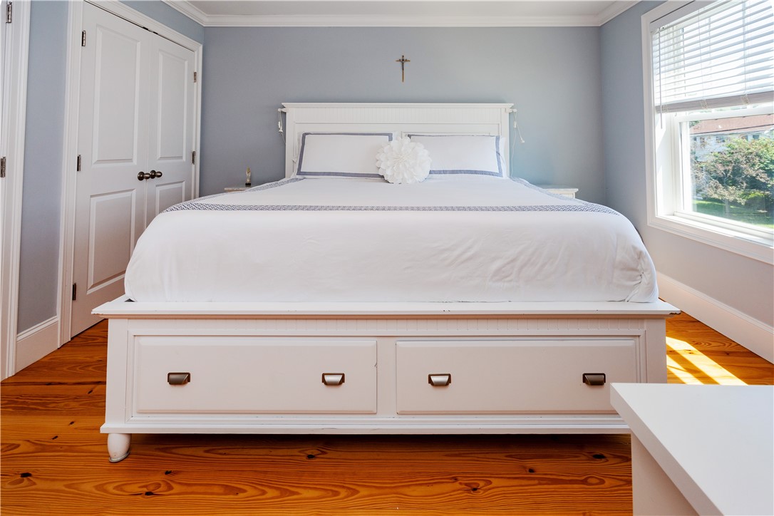 Newport, Rhode Island 02840, United States, 3 Bedrooms Bedrooms, ,3 BathroomsBathrooms,Residential,Active,178775