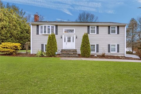 3 Betsy Drive Bristol RI 02809