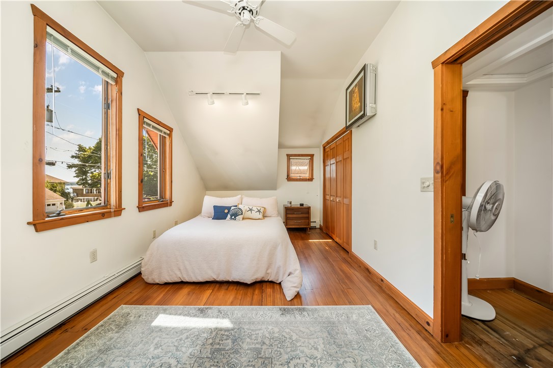 North Kingstown, Rhode Island 02852, United States, 2 Bedrooms Bedrooms, ,2 BathroomsBathrooms,Residential,Pending,209841