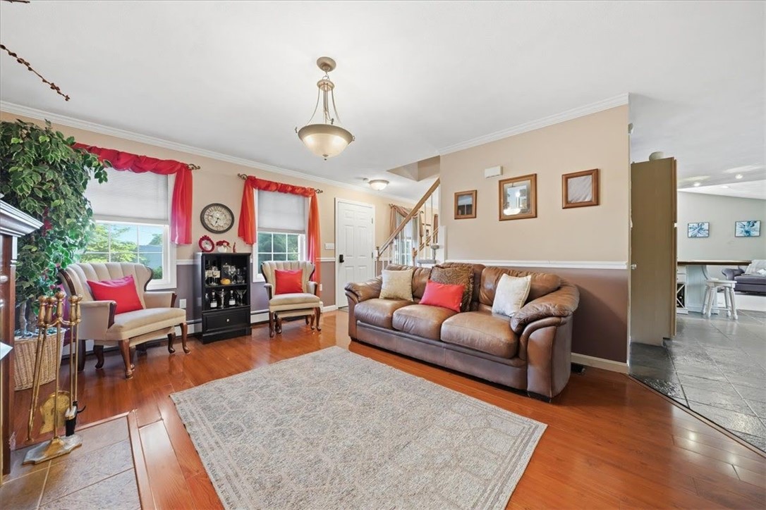 40 Chestnut Grove Avenue