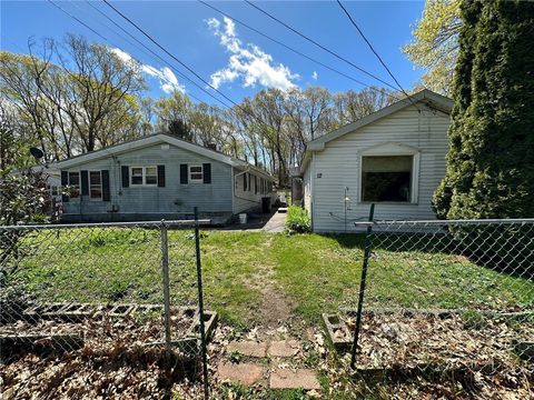 8 Buona Vista Avenue Johnston RI 02919