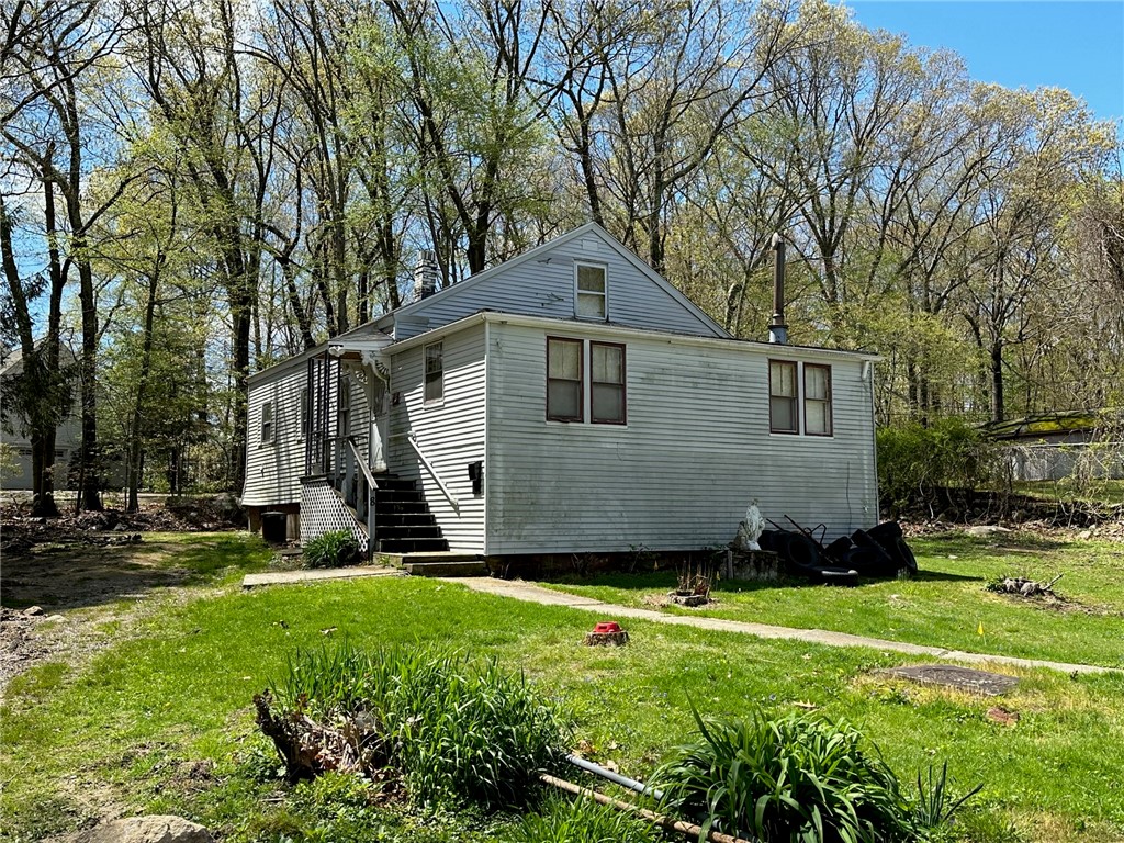 8 Buona Vista Avenue