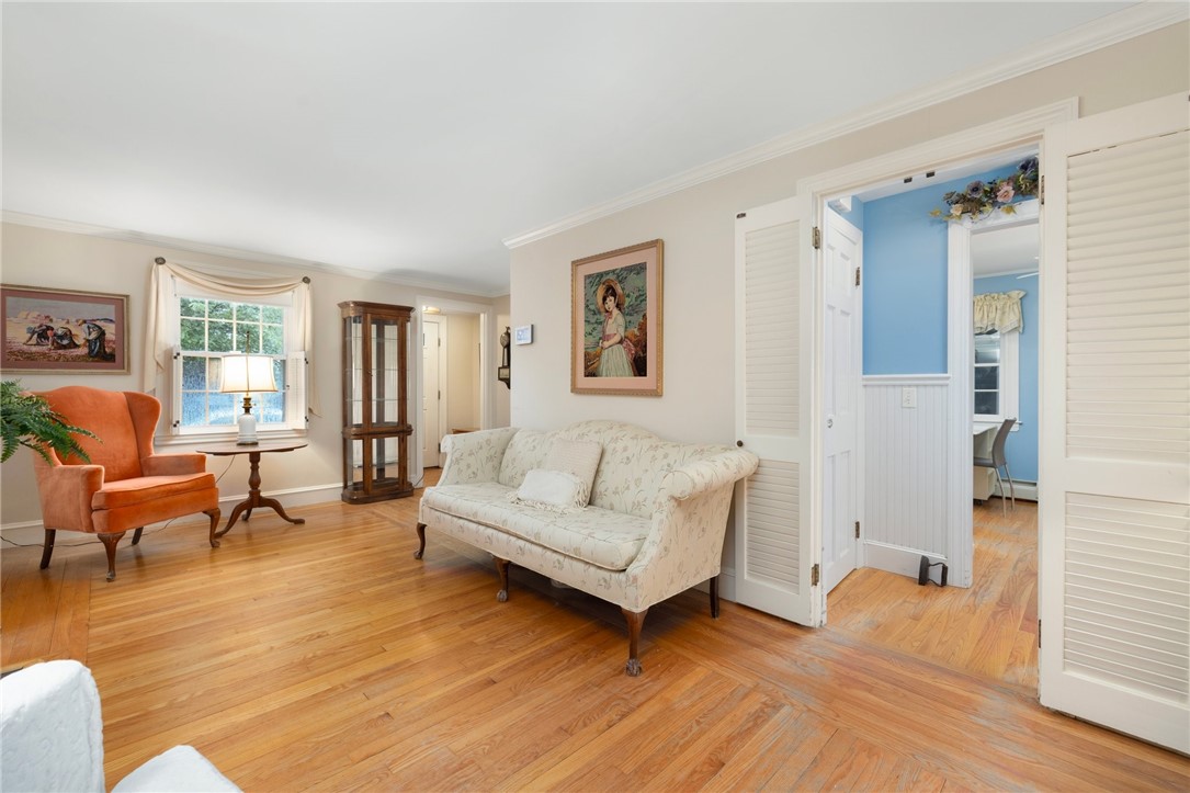 58 Roslyn Avenue