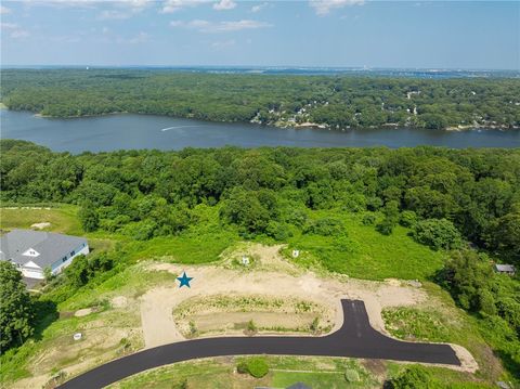 46 Hillside Court North Kingstown RI 02874