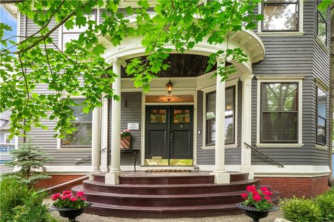 40 Princeton Avenue Providence RI 02907