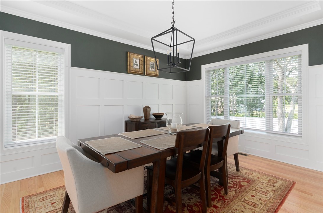 Cranston, Rhode Island 02921, United States, 4 Bedrooms Bedrooms, ,3 BathroomsBathrooms,Residential,Active,158253