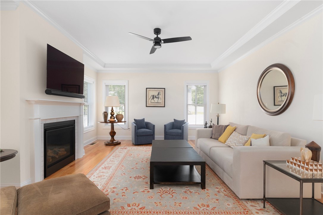 Cranston, Rhode Island 02921, United States, 4 Bedrooms Bedrooms, ,3 BathroomsBathrooms,Residential,Active,158253