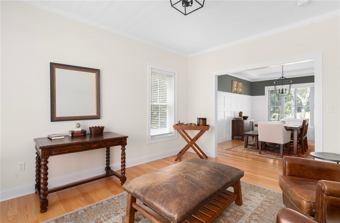 Cranston, Rhode Island 02921, United States, 4 Bedrooms Bedrooms, ,3 BathroomsBathrooms,Residential,Active,158253