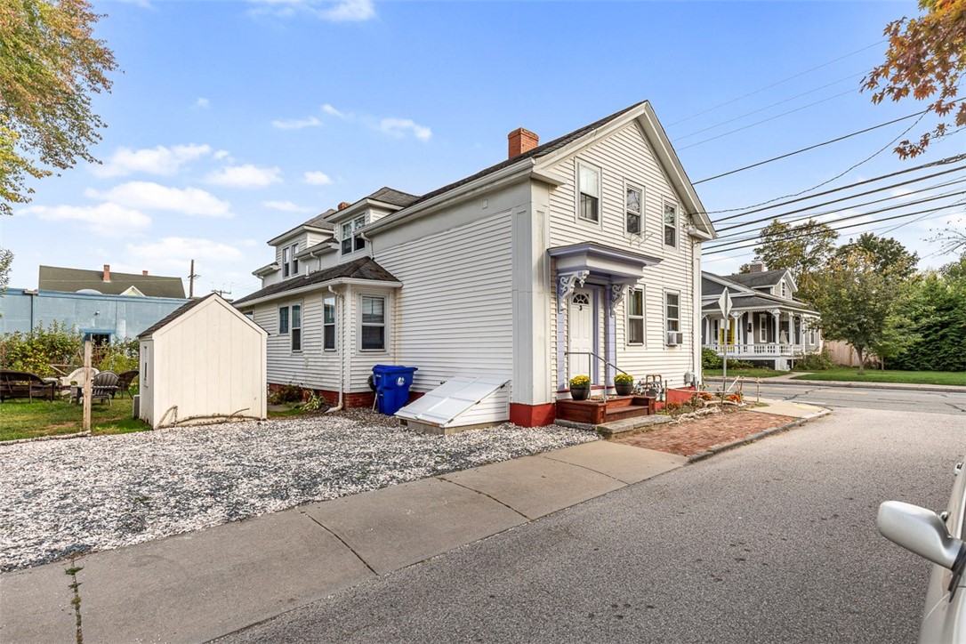 94 Child Street