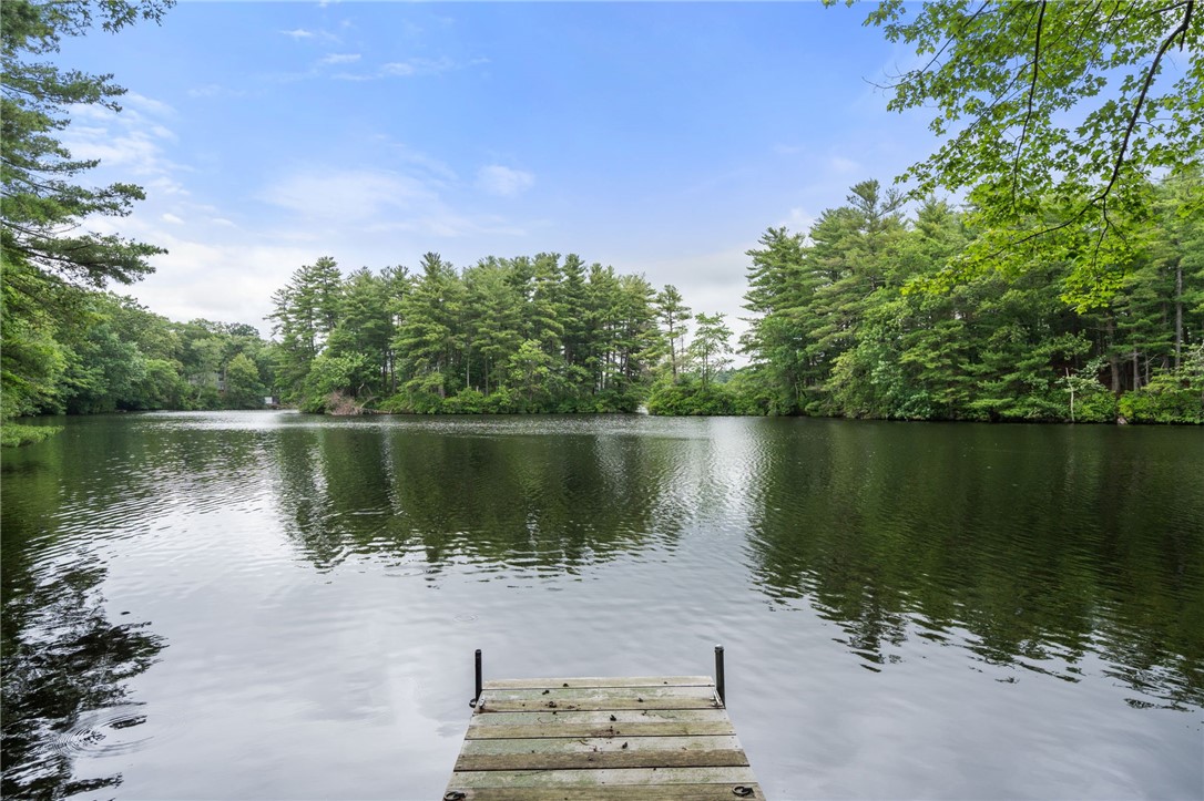 97 Farnum Pike 7
