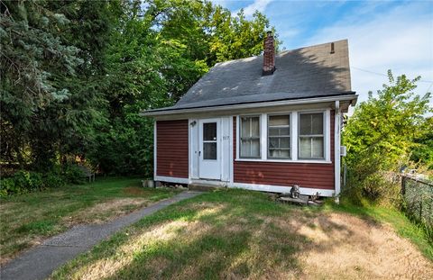 317 Morgan Avenue Johnston RI 02919