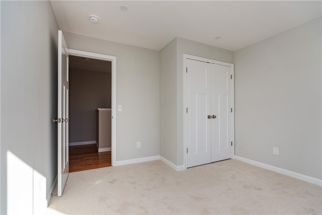 Coventry, Rhode Island 02816, United States, 4 Bedrooms Bedrooms, ,3 BathroomsBathrooms,Residential,Active,246017