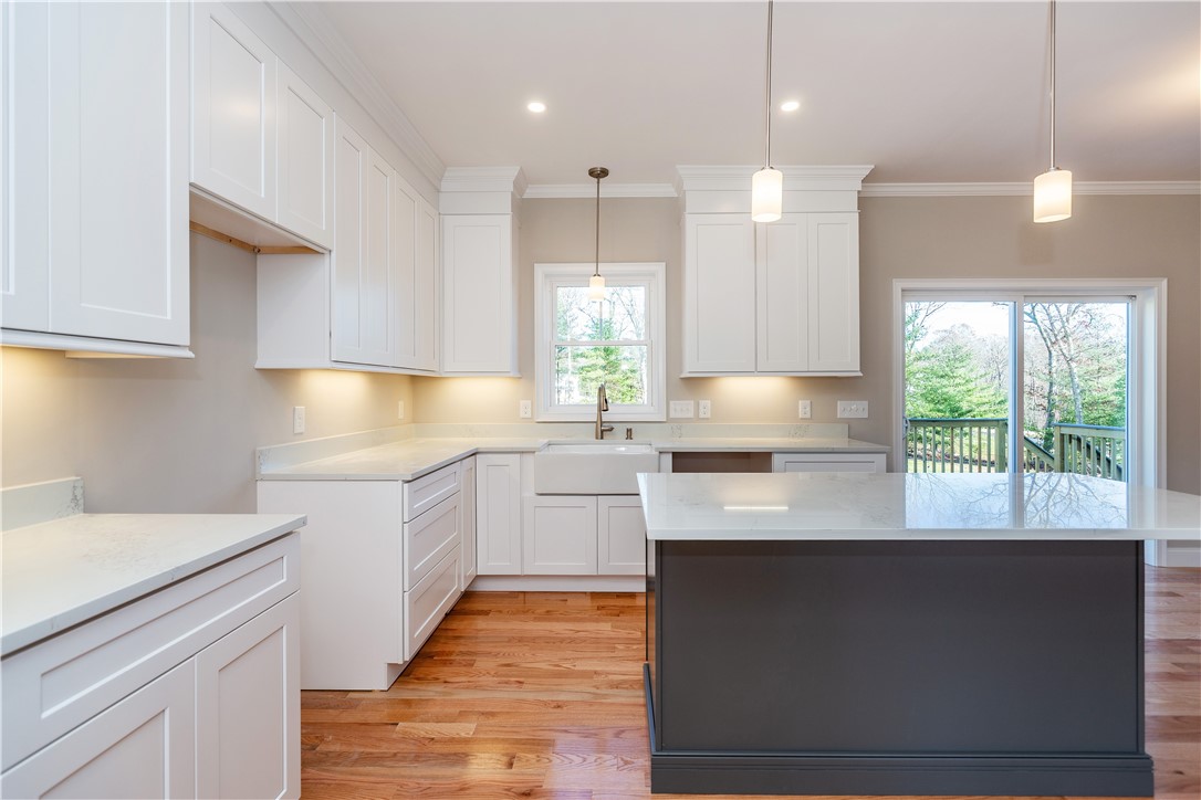 Coventry, Rhode Island 02816, United States, 4 Bedrooms Bedrooms, ,3 BathroomsBathrooms,Residential,Active,246017