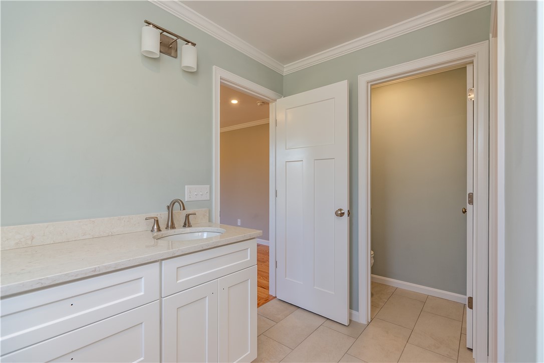 Coventry, Rhode Island 02816, United States, 4 Bedrooms Bedrooms, ,3 BathroomsBathrooms,Residential,Active,246017