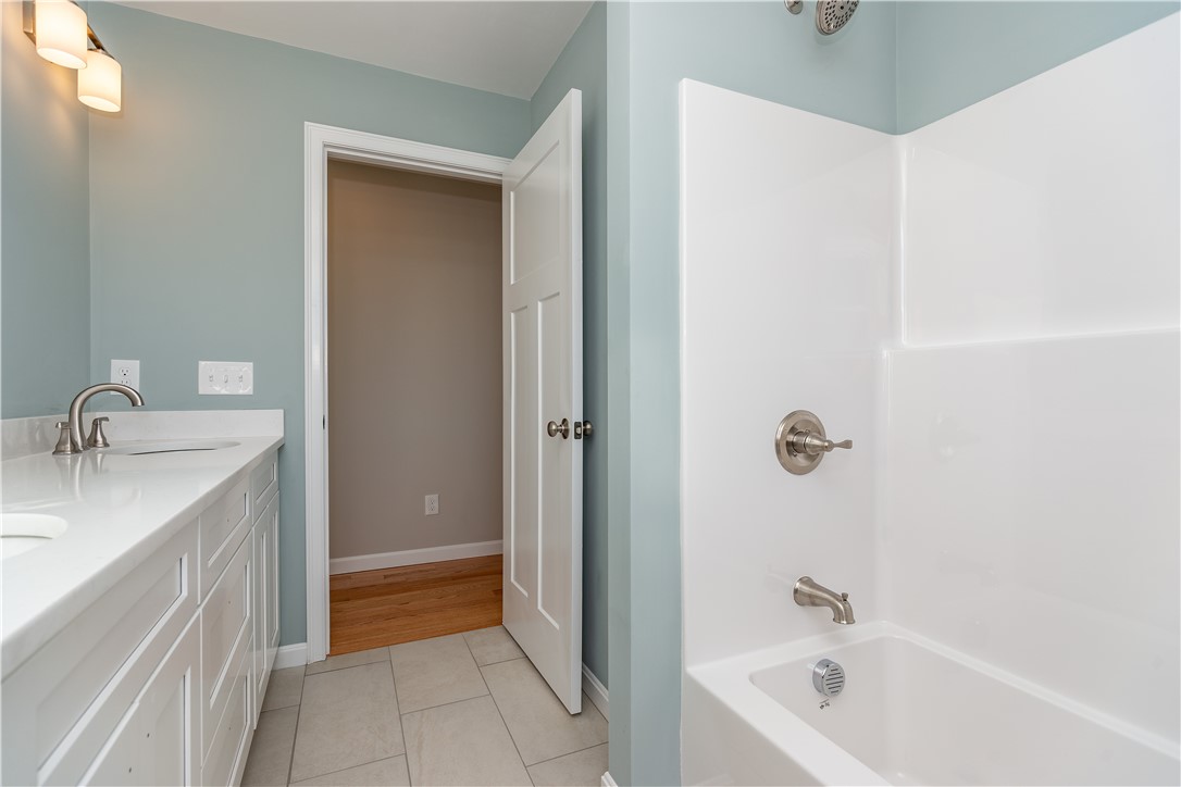 Coventry, Rhode Island 02816, United States, 4 Bedrooms Bedrooms, ,3 BathroomsBathrooms,Residential,Active,246017