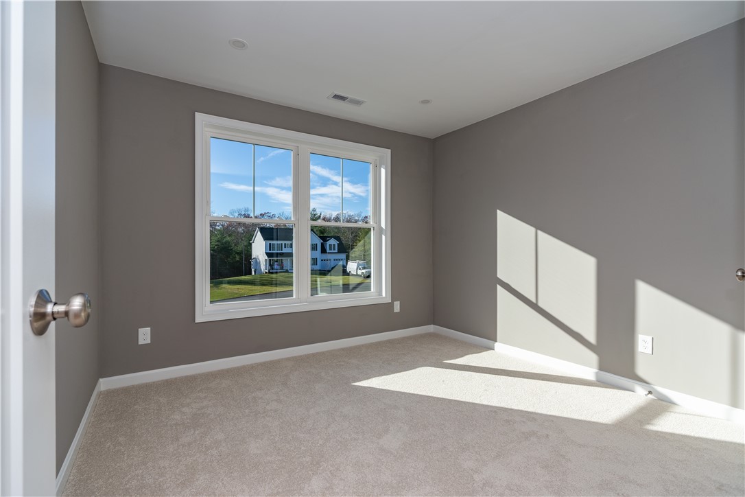 Coventry, Rhode Island 02816, United States, 4 Bedrooms Bedrooms, ,3 BathroomsBathrooms,Residential,Active,246017