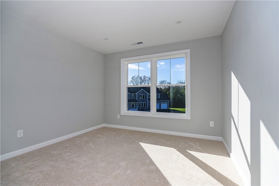 Coventry, Rhode Island 02816, United States, 4 Bedrooms Bedrooms, ,3 BathroomsBathrooms,Residential,Active,246017