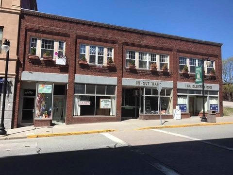 2 Monument Square Woonsocket RI 02895