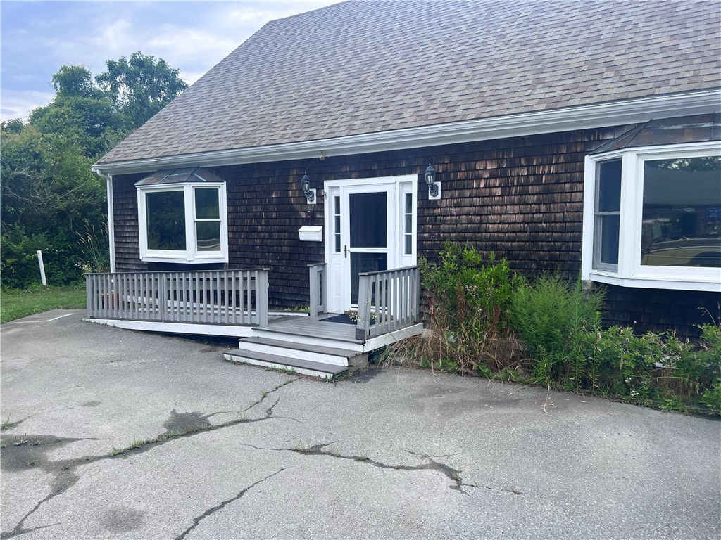 33 Meeting House Lane