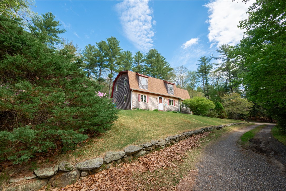 1712 Plainfield Pike