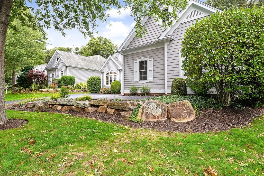 95 Fry Brook Drive