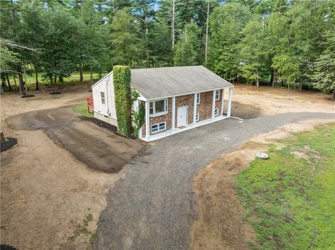 14 Crestwood Drive Richmond RI 02832