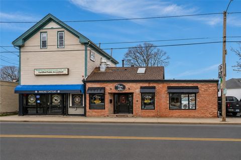 68 Taunton Avenue East Providence RI 02914
