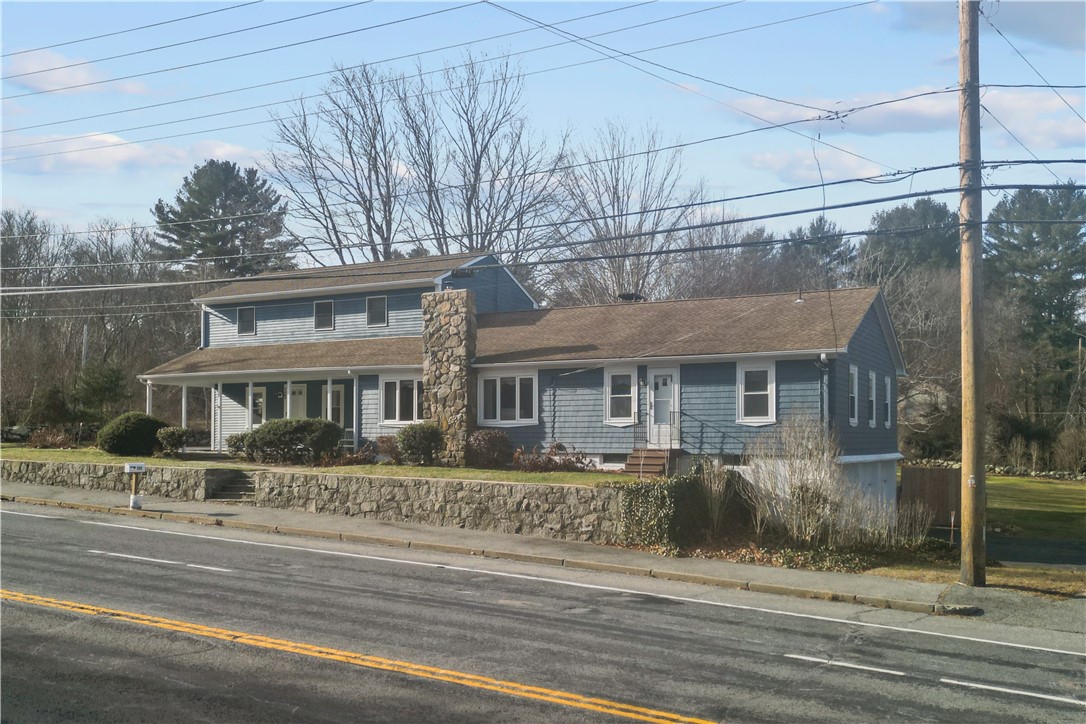 723 Nooseneck Hill Road