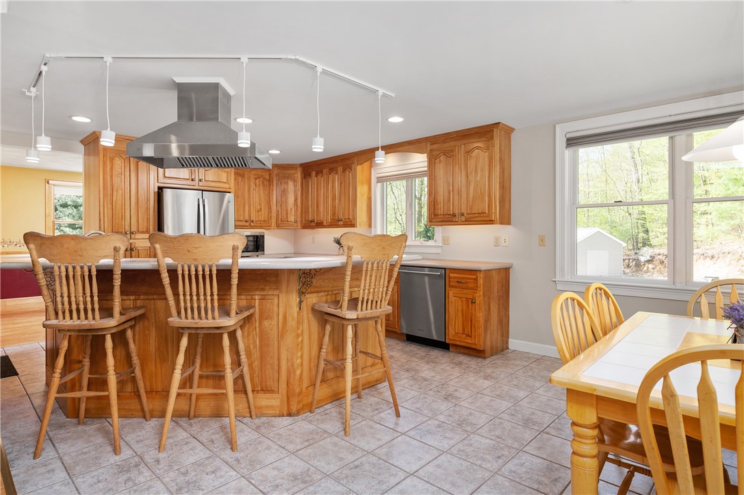 825 Woonsocket Hill Road