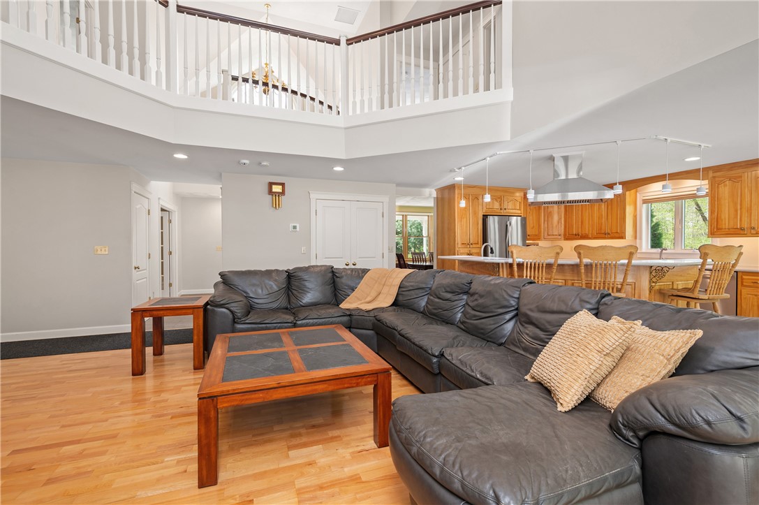 825 Woonsocket Hill Road