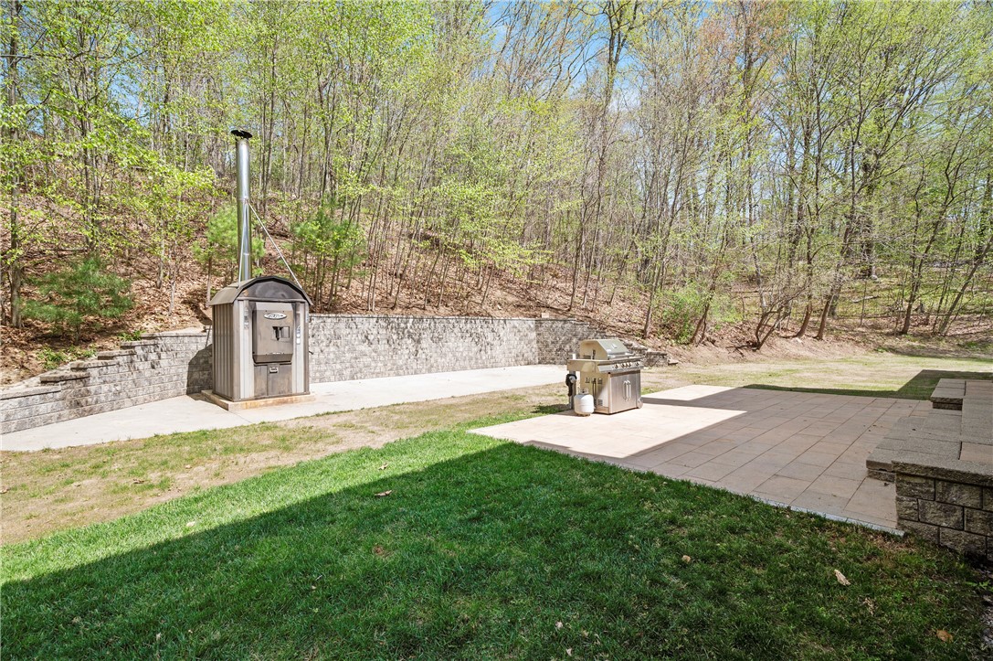 825 Woonsocket Hill Road