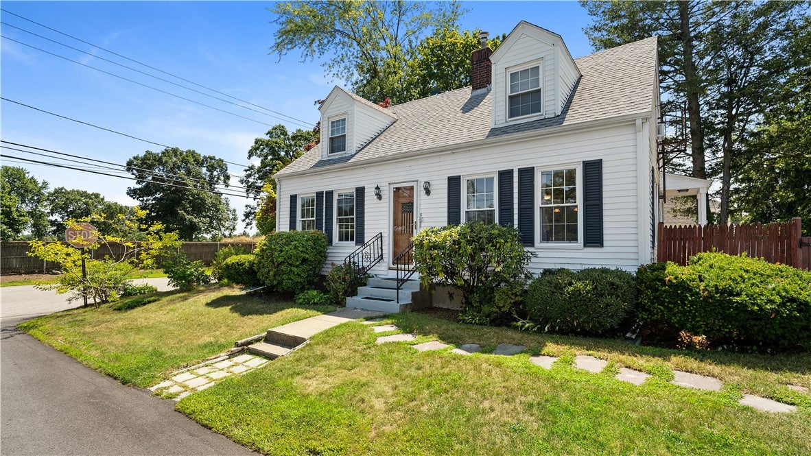 6 Nevada Avenue