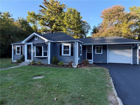 65 Angus Street Coventry RI 02816