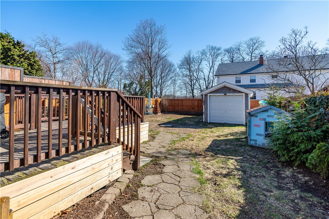 Warwick, Rhode Island 02886, United States, 3 Bedrooms Bedrooms, ,2 BathroomsBathrooms,Residential,Active,97672