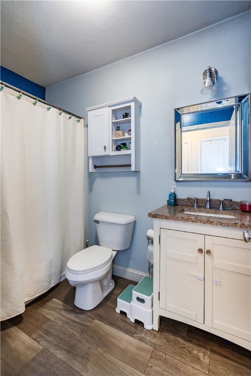 Warwick, Rhode Island 02886, United States, 3 Bedrooms Bedrooms, ,2 BathroomsBathrooms,Residential,Active,97672