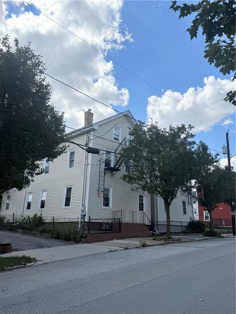 49 Trenton Street 51