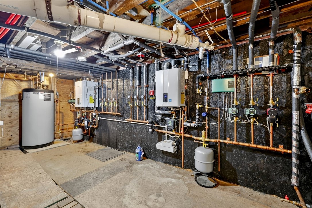 28 Riverdale Avenue 30