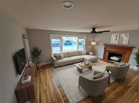 73 Tucker St Street Lincoln RI 02865