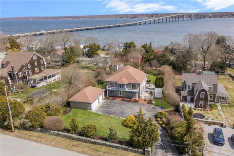 56 Tefft Street North Kingstown RI 02874