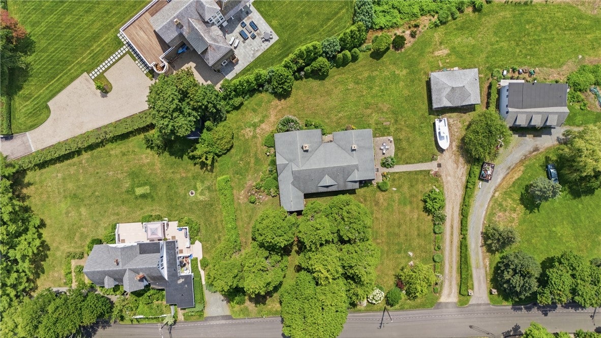 14 Wood Avenue