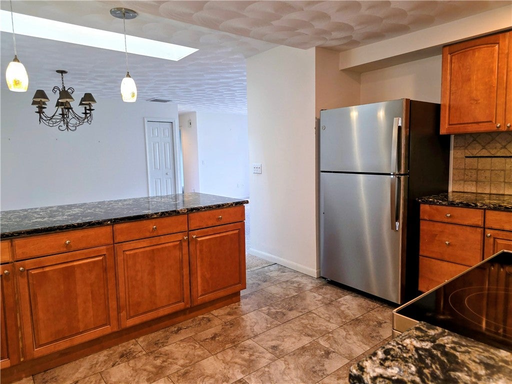 732 Manomet Court 732