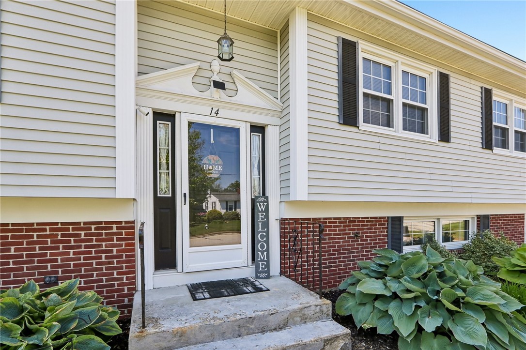 14 Candlewood Drive