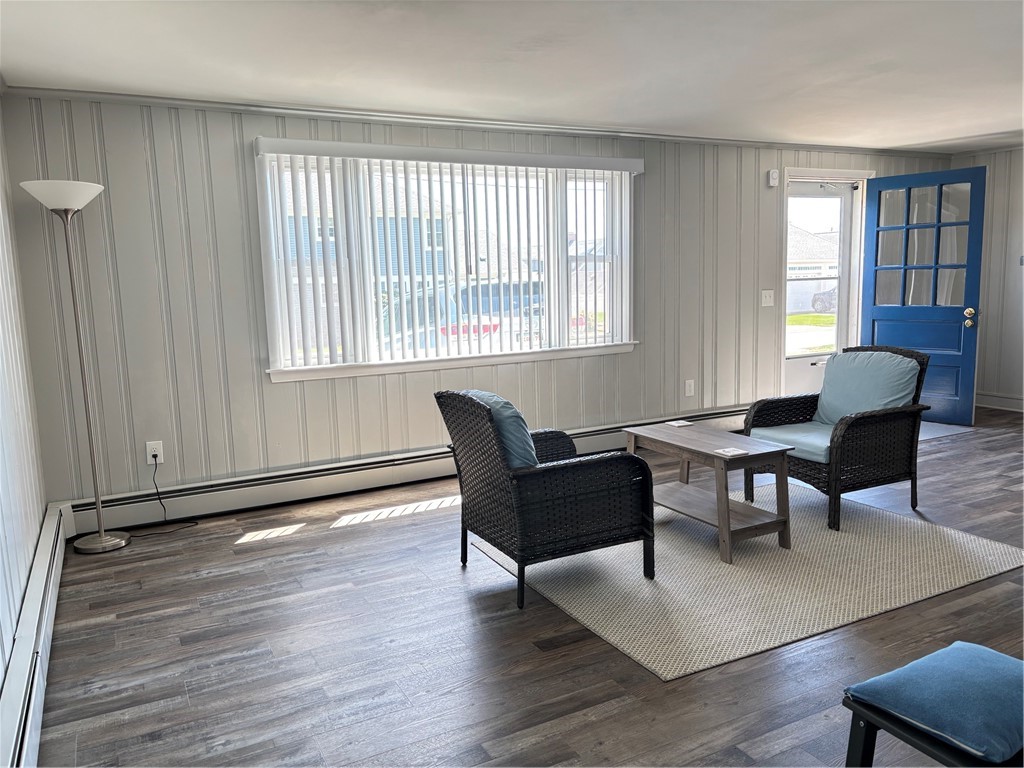 10 Anawan Avenue