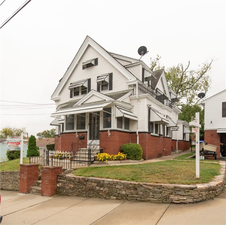 48 Pomona Avenue 50