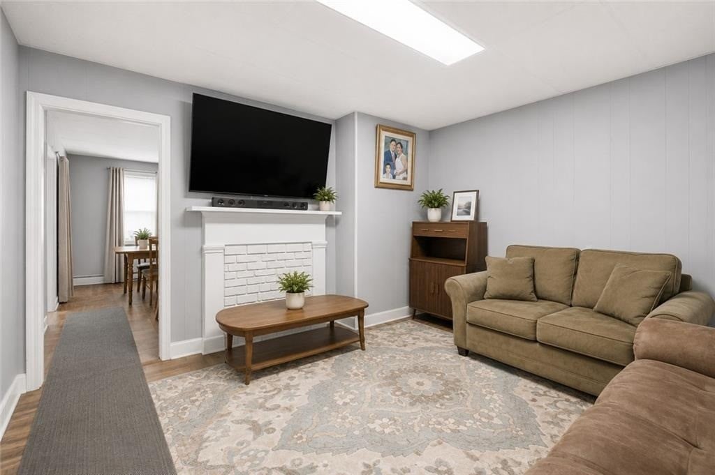 409 Rathbun Street 415