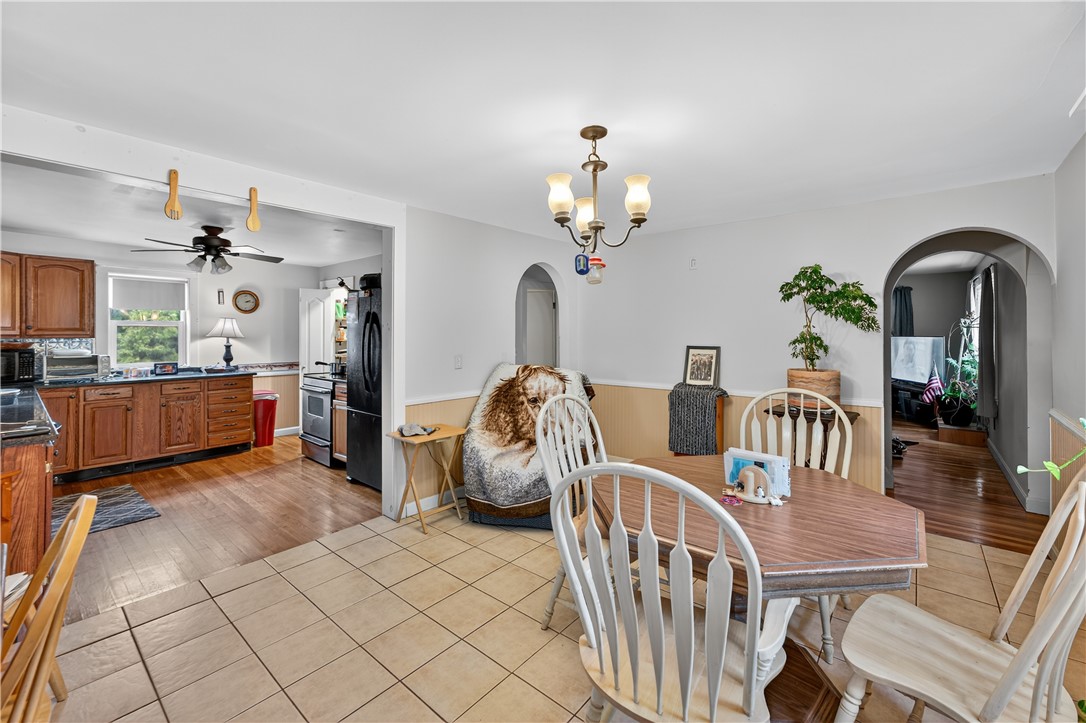 77 Chestnut Hill Road